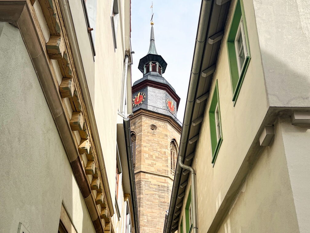 23-03-17 12-03-04 4899